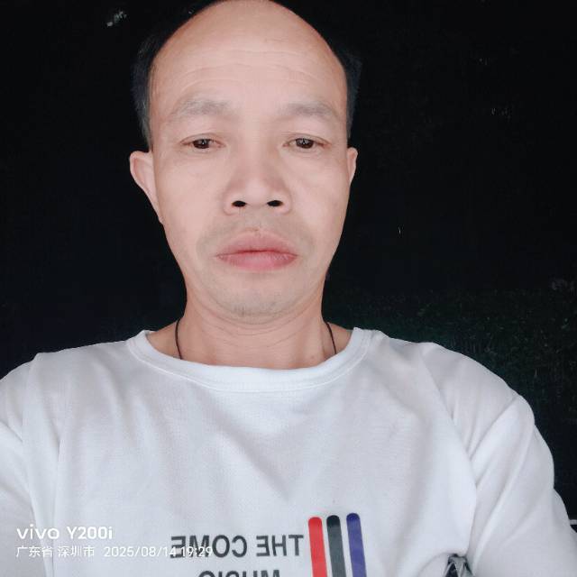 找散步逛街老伴搭子