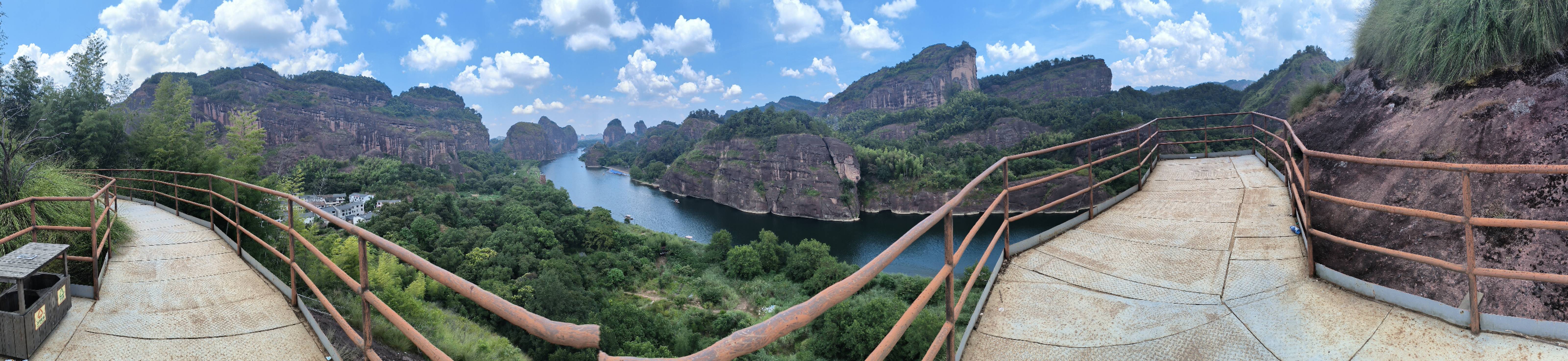找旅游老伴搭子