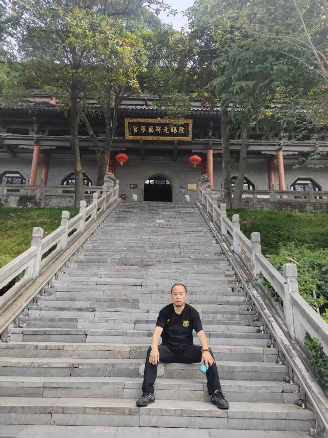 找聊天运动老伴搭子
