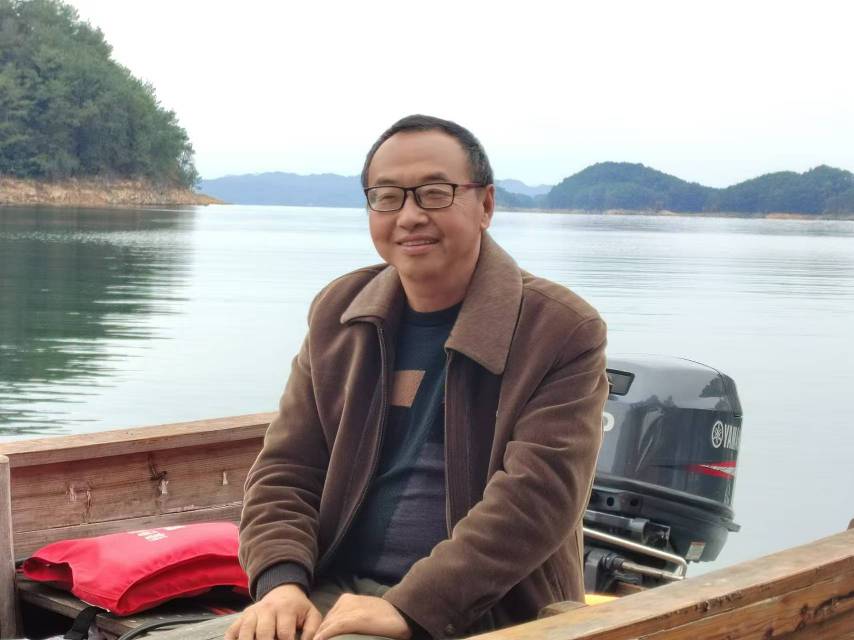 找聊天老伴搭子
