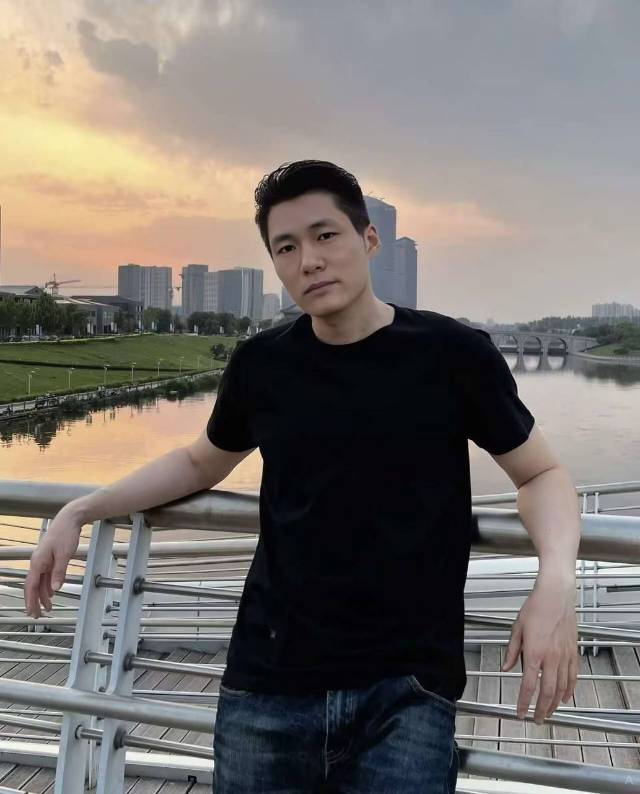 找旅游老伴搭子