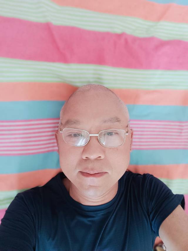 找旅游散步老伴搭子