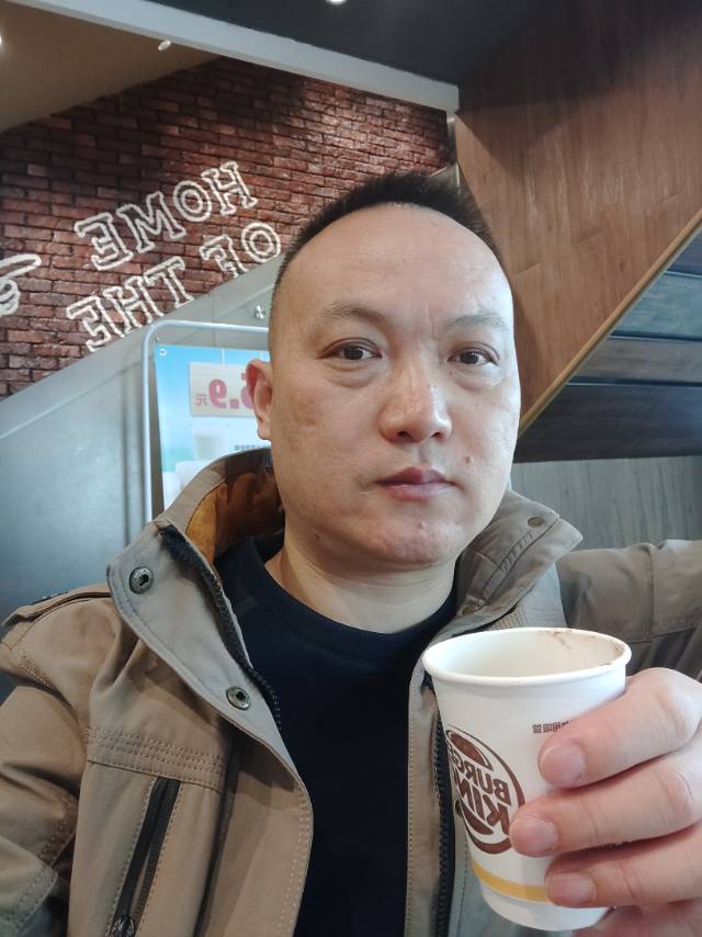 找旅游老伴搭子