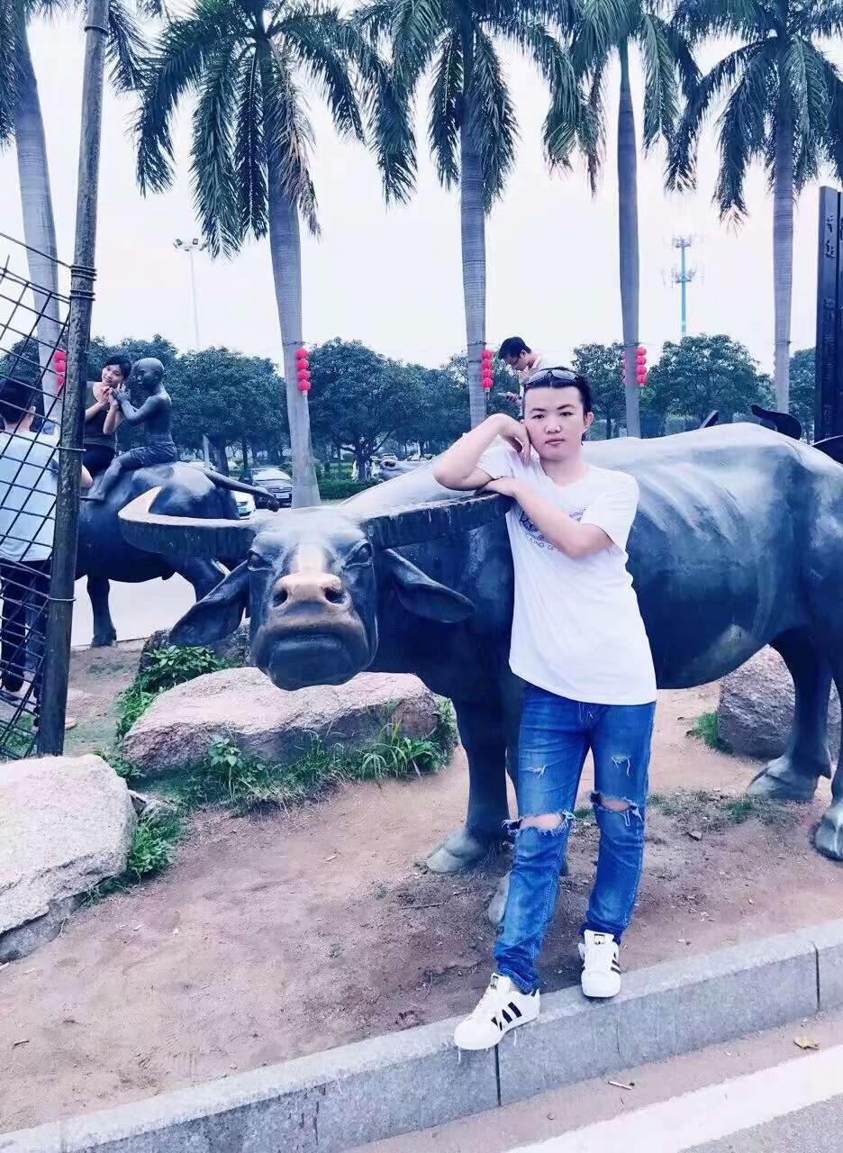 找爬山老伴搭子