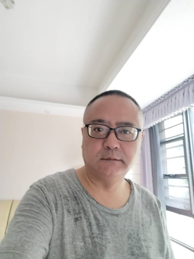 找聊天老伴搭子