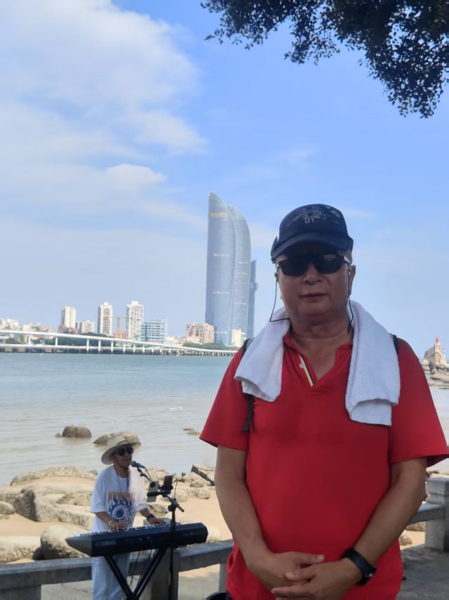 找旅游老伴搭子