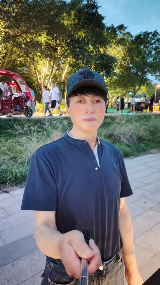 找女朋友老伴搭子