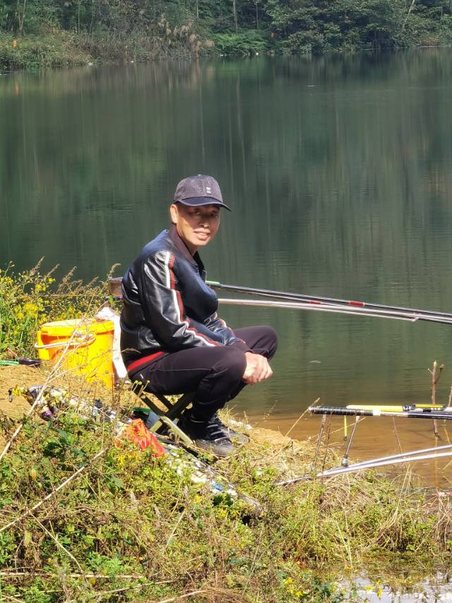 找伴侣生活老伴搭子