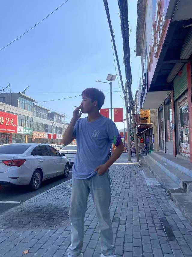 找约会老伴搭子