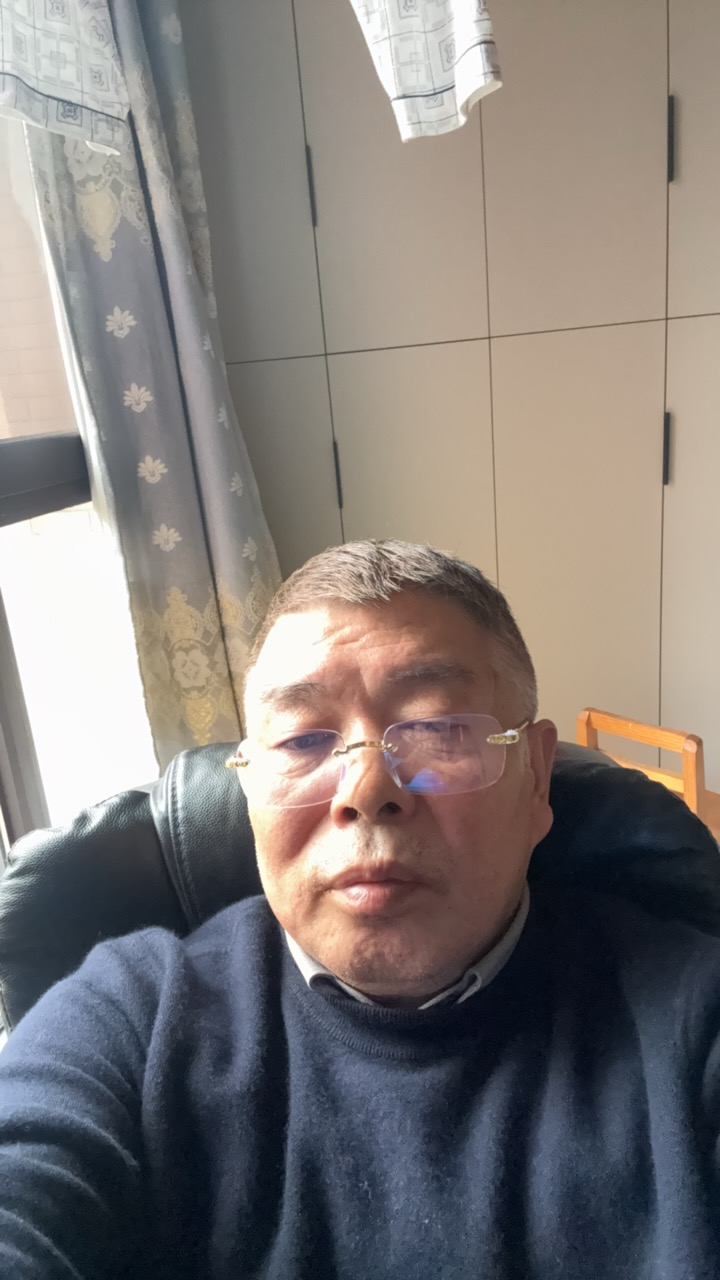 找冬天避寒老伴搭子