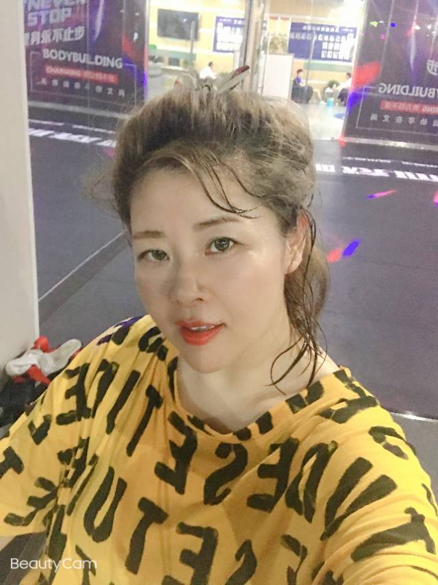找聊天老伴搭子