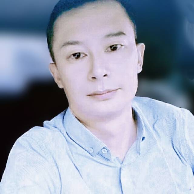 找爬山逛园老伴搭子