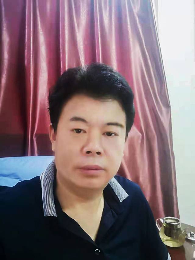 找旅游老伴搭子