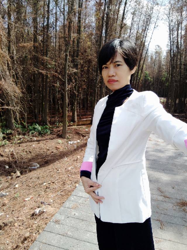 找爬山老伴搭子