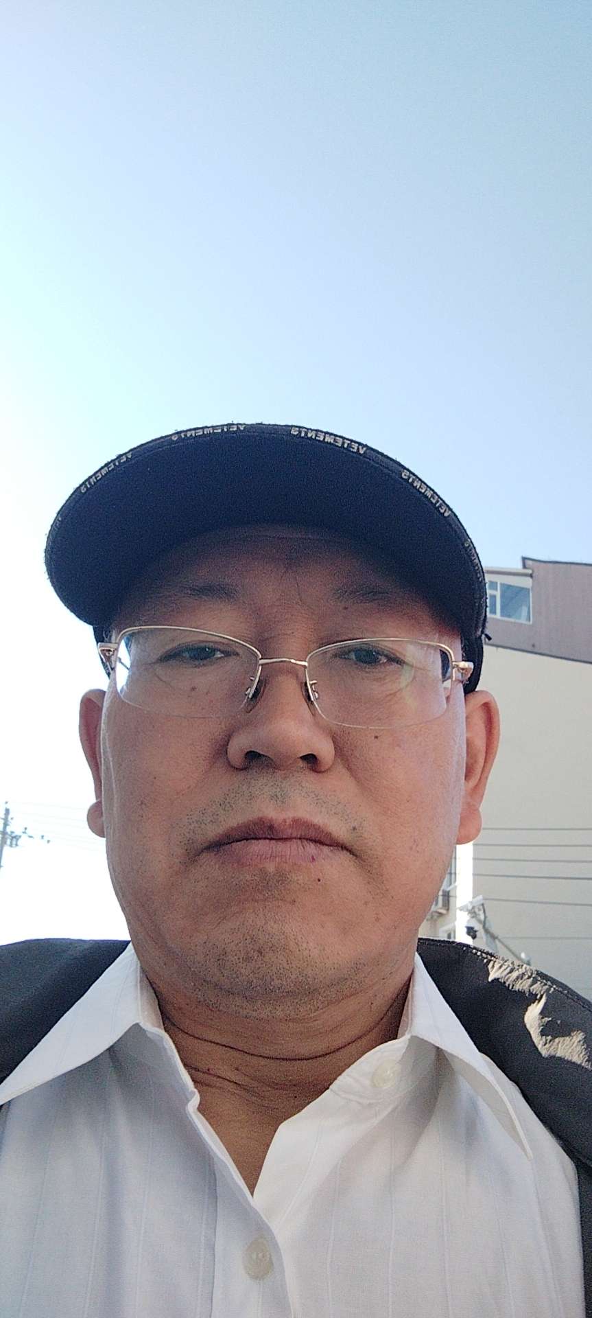 找聊天老伴搭子