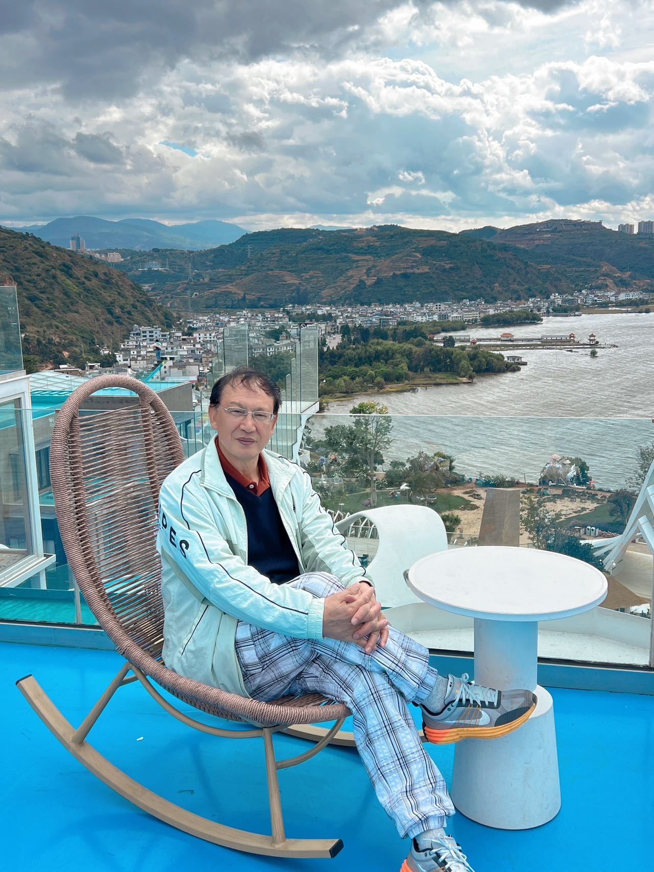 找旅游老伴搭子