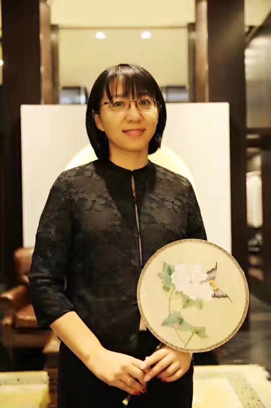 找体面中产老伴搭子