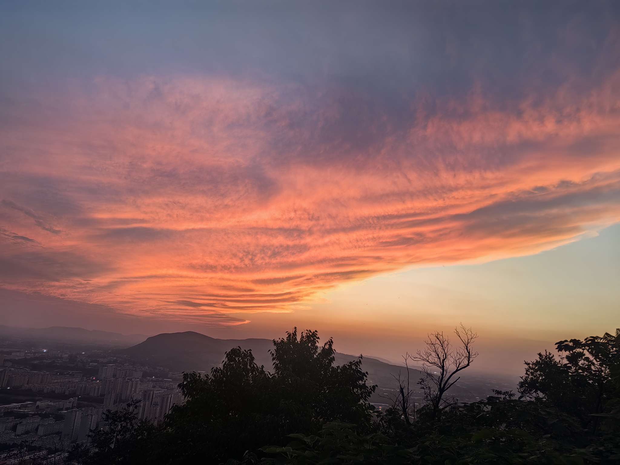 找爬山旅游老伴搭子
