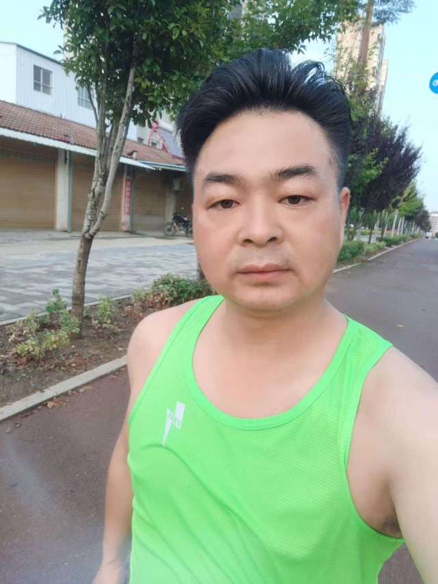 找聊天旅游老伴搭子