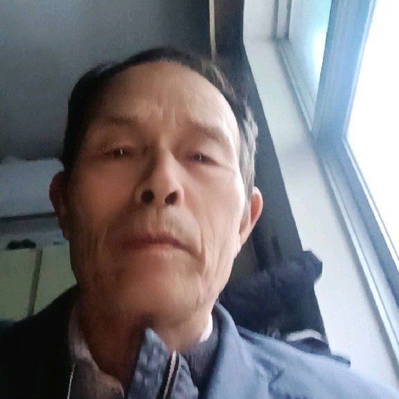 找散散步老伴搭子