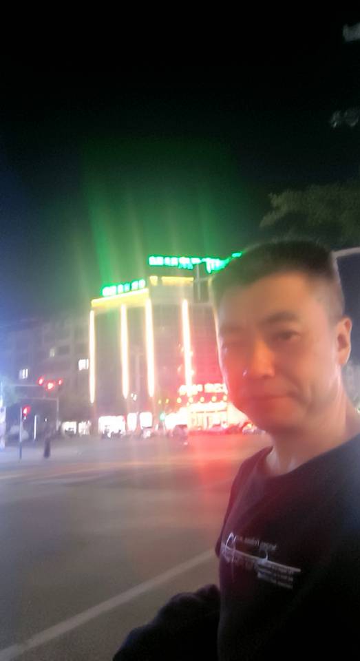 找聊天老伴搭子