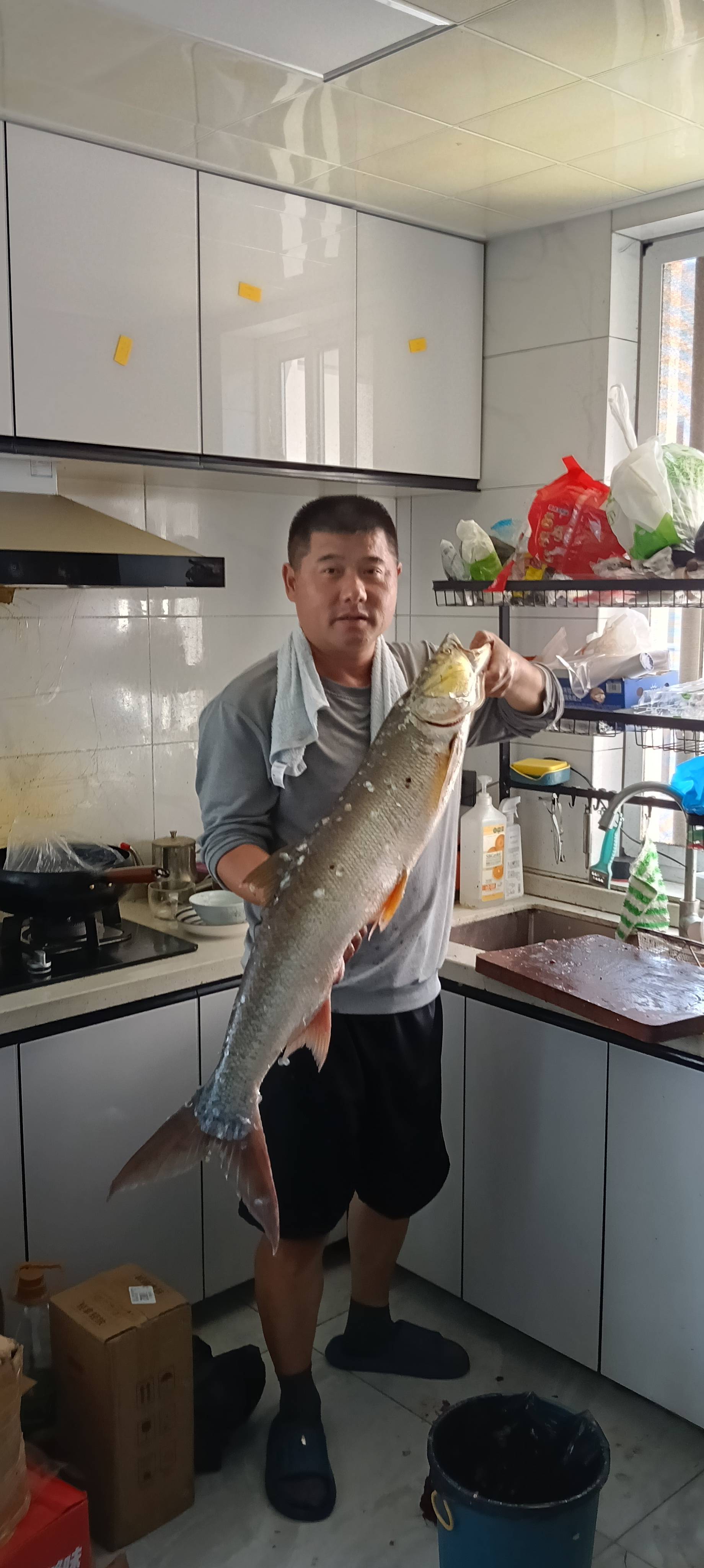 找钓鱼老伴搭子