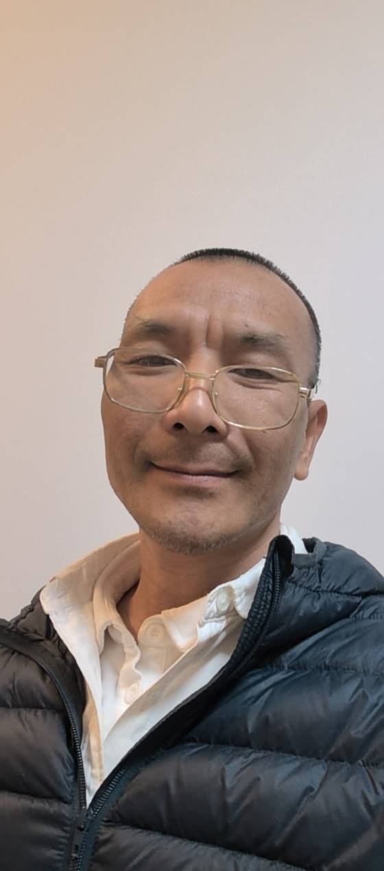 找平时散步聊天生活老伴搭子