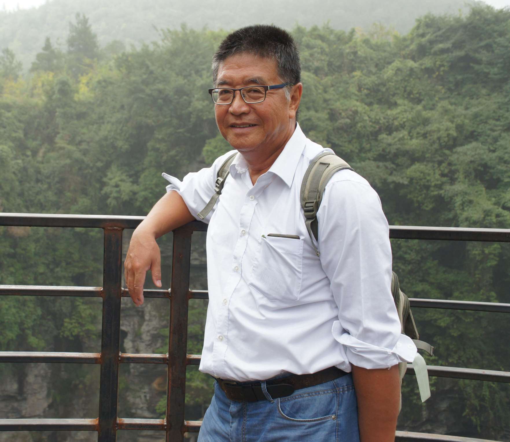 找美女老伴搭子