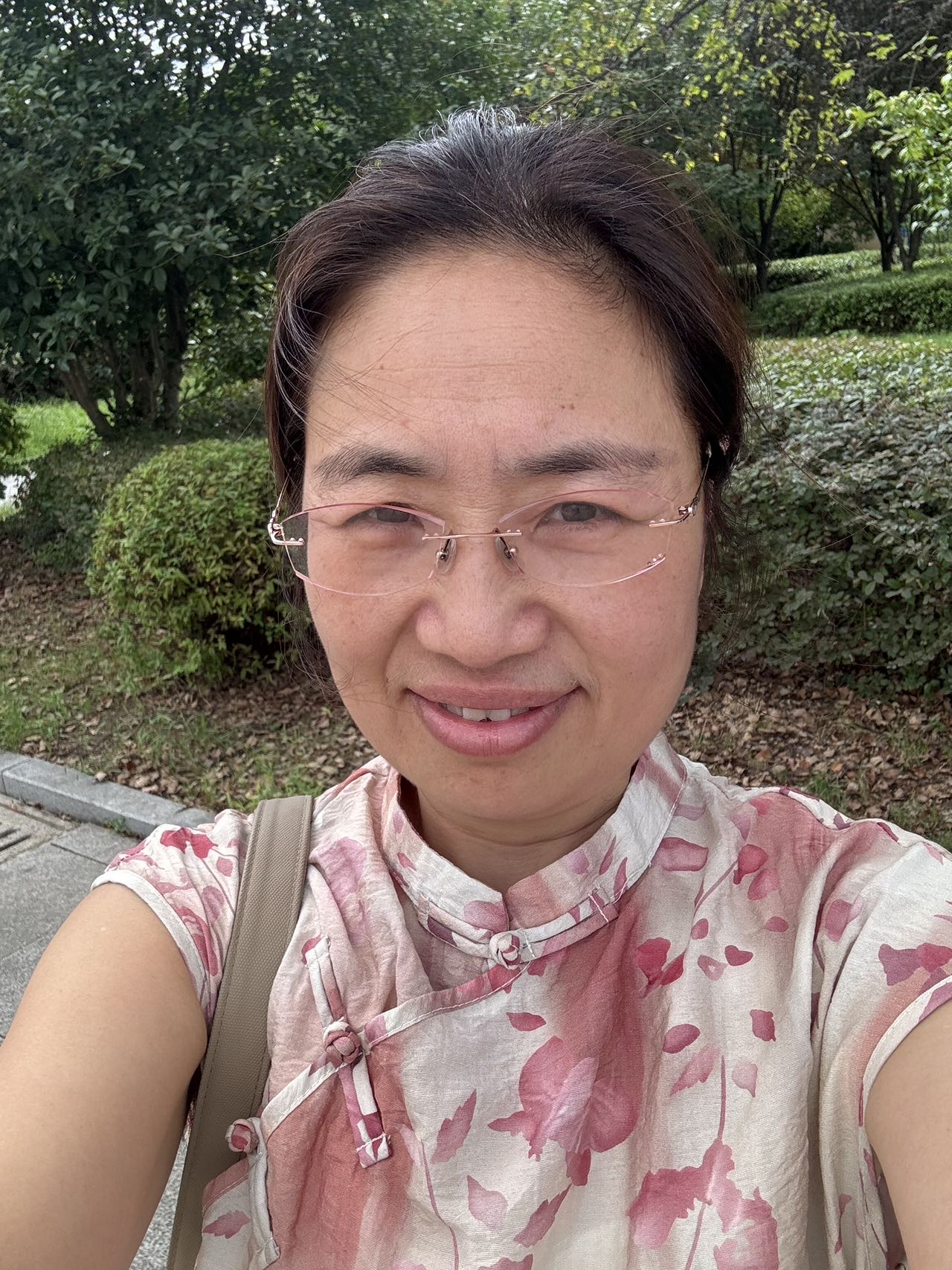 找生活老伴搭子