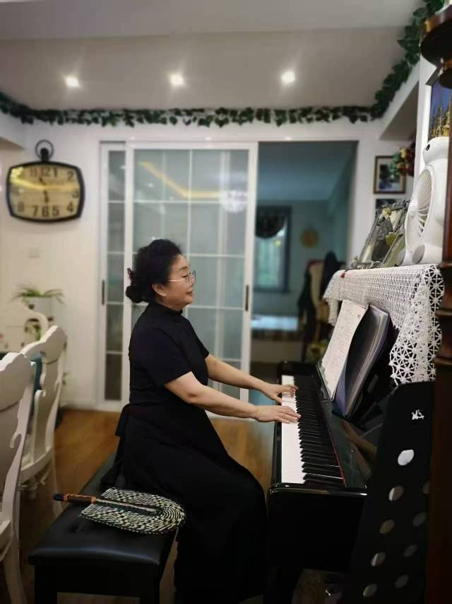 找婚恋老伴搭子