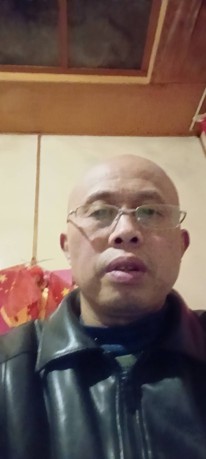 找散步老伴搭子