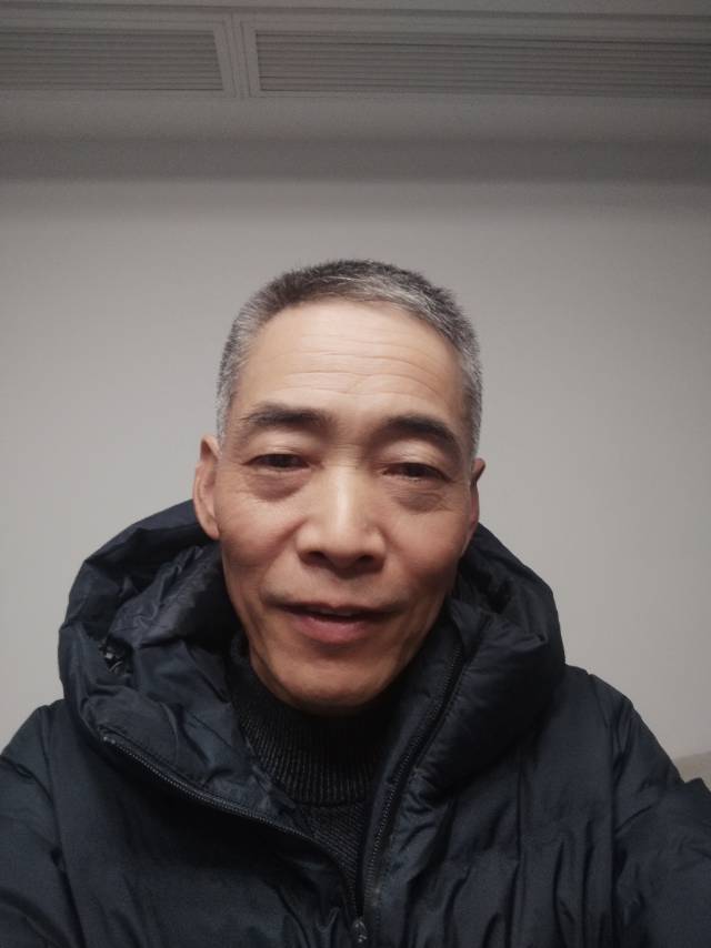 找唱歌老伴搭子