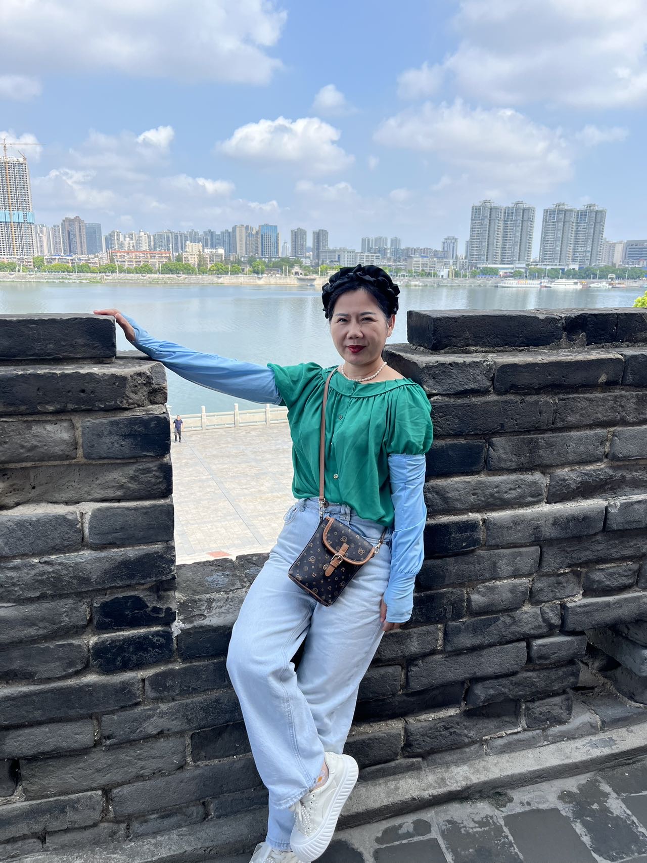 找聊天喝茶运动老伴搭子