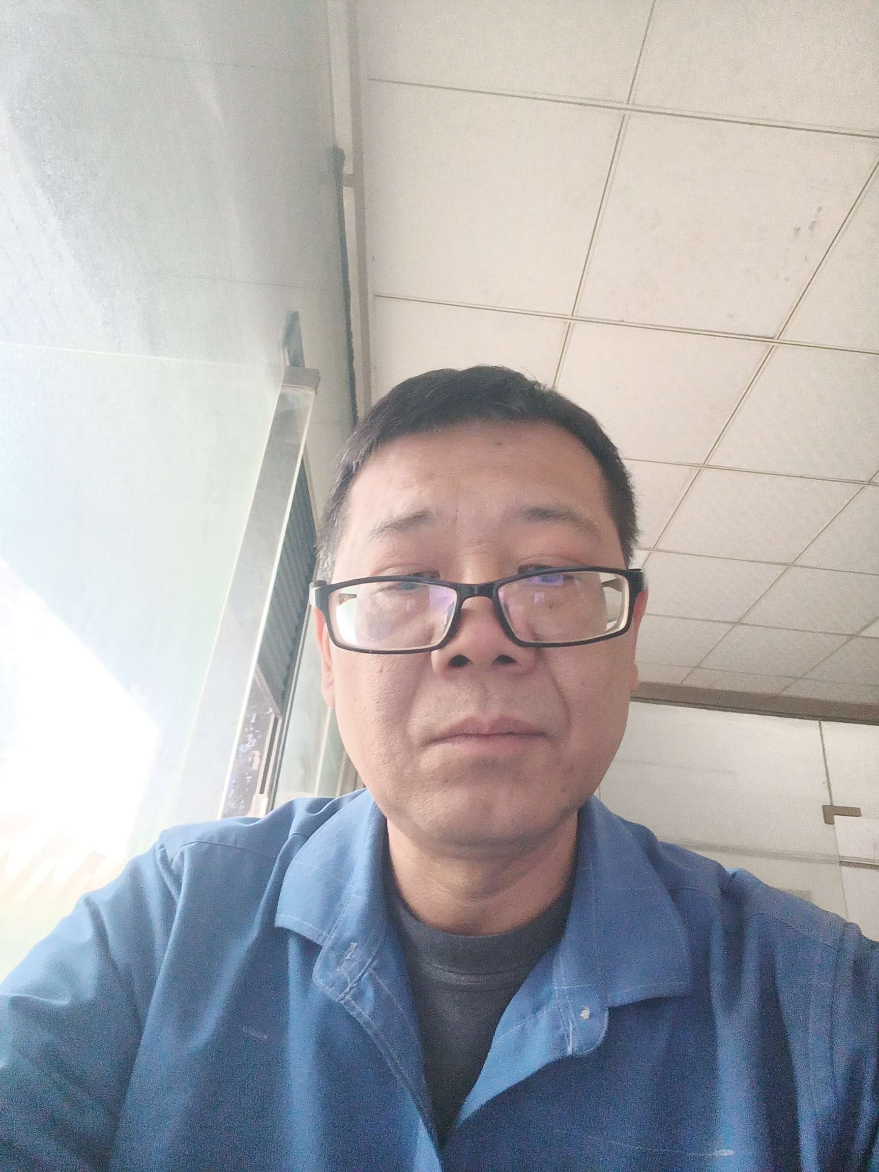 找聊天老伴搭子