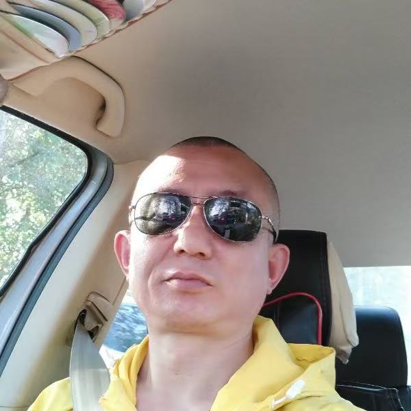 找健谈老伴搭子