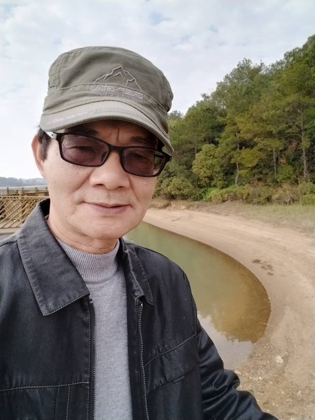 找交心聊天唱歌老伴搭子