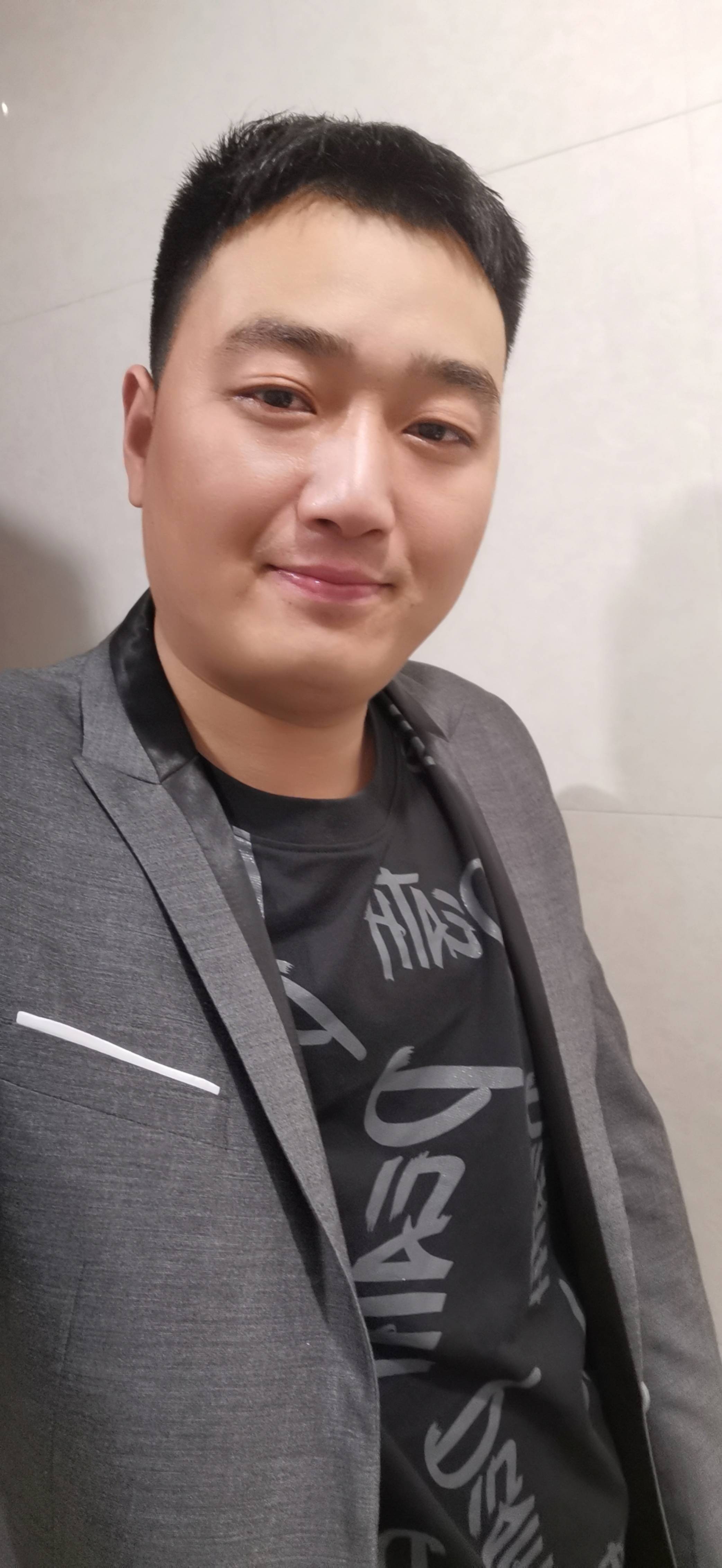 找散步老伴搭子