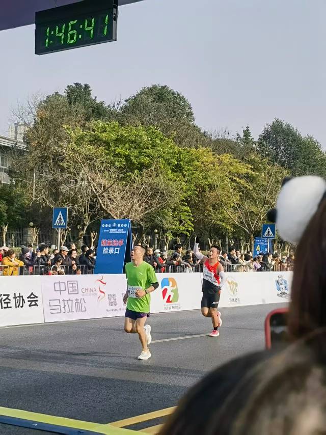 找运动老伴搭子