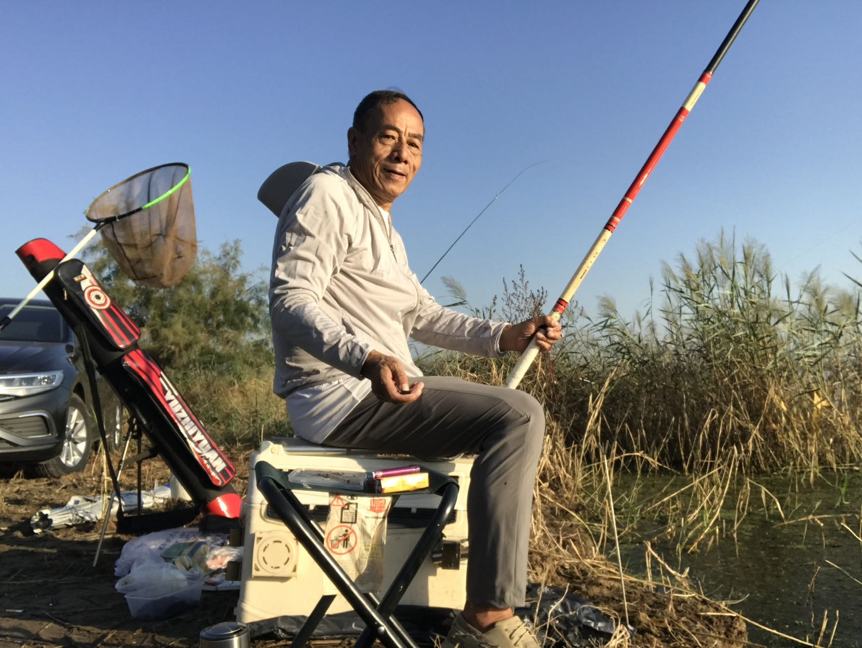 找钓鱼老伴搭子