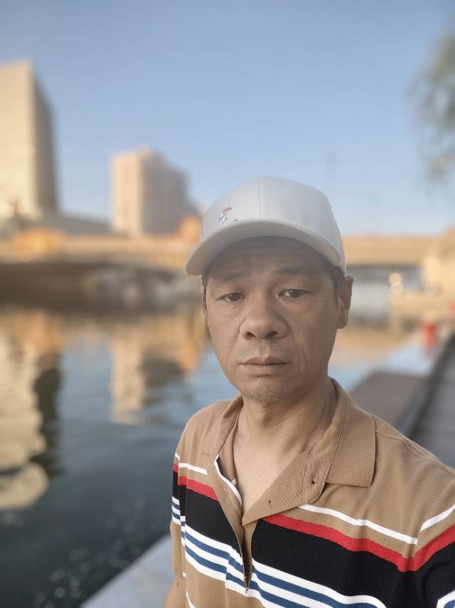 找聊天老伴搭子