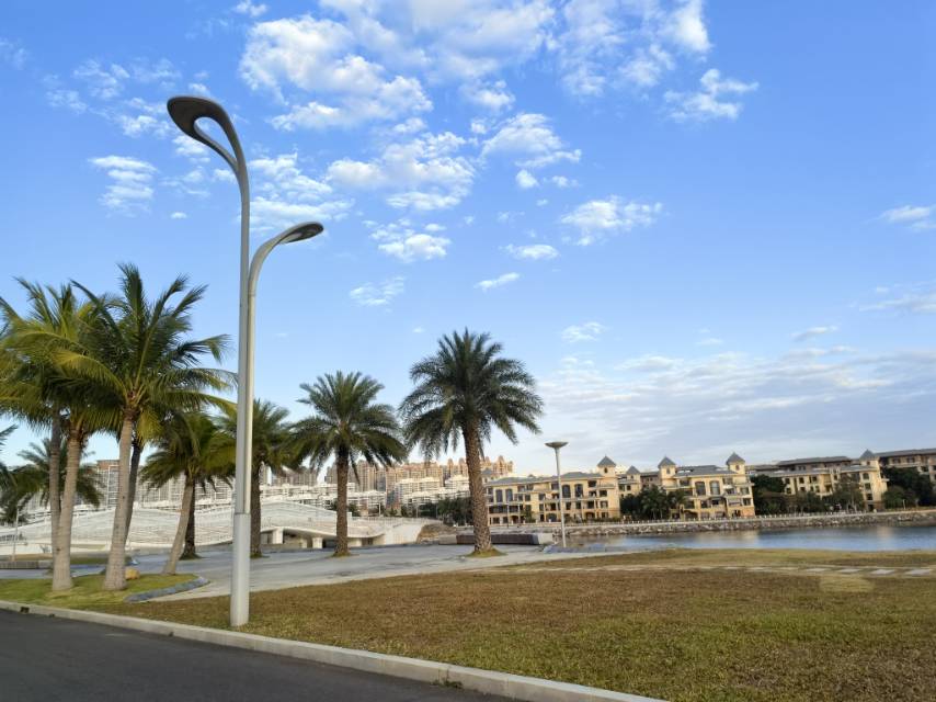 晖伴中老年人找老伴搭子