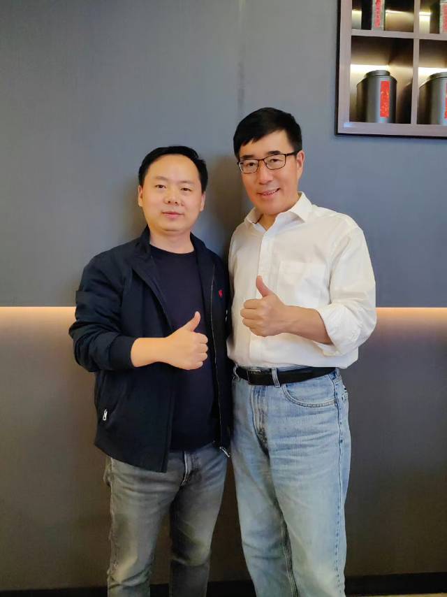 找老伴搭子