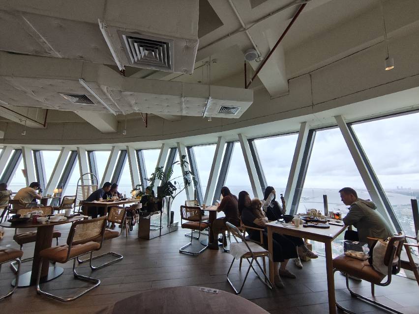 晖伴中老年人找老伴搭子