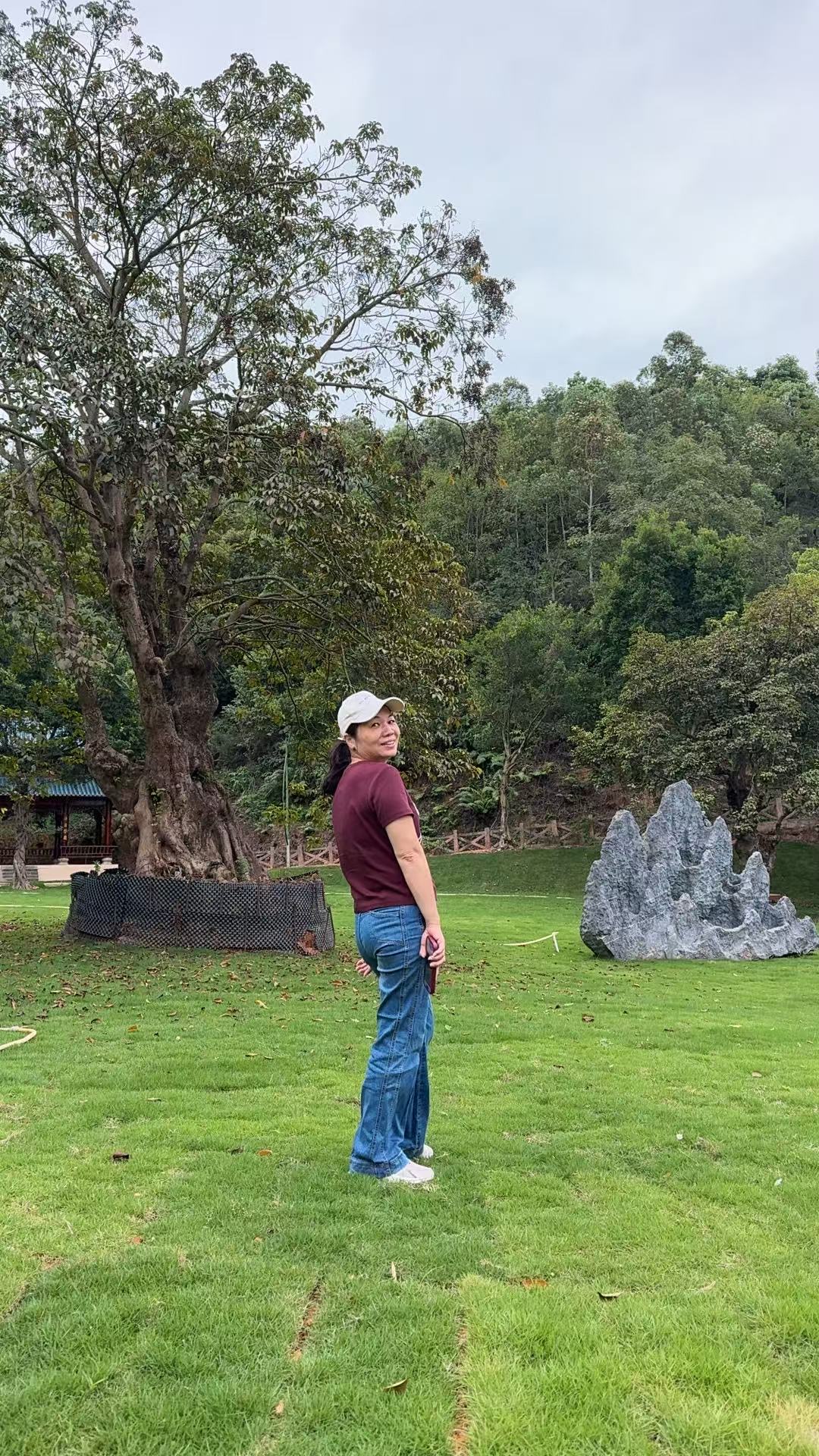 晖伴中老年人找老伴搭子