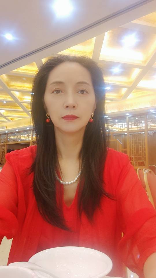 晖伴中老年人找老伴搭子